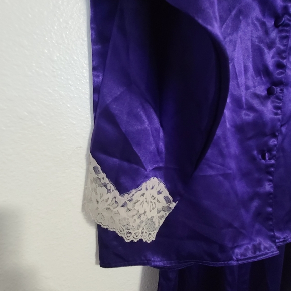 Vintage gold lable Victoria's secret jammie set satin purple - Picture 6 of 13